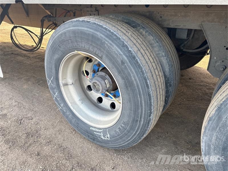 Great Dane 53 ft x 102 in T/A Refrigerated Trailer Piekabes ar temperatūras kontroli
