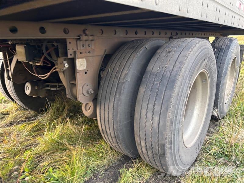 Great Dane 53 ft x 102 in T/A Van Trailer Причепи-фургони