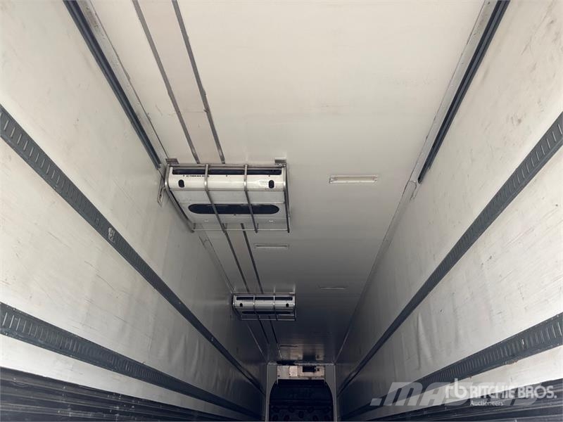 Great Dane 53 ft x 102 in Tri/A Multi -Temp Refrigerated Trai Напівпричепи-рефрижератори