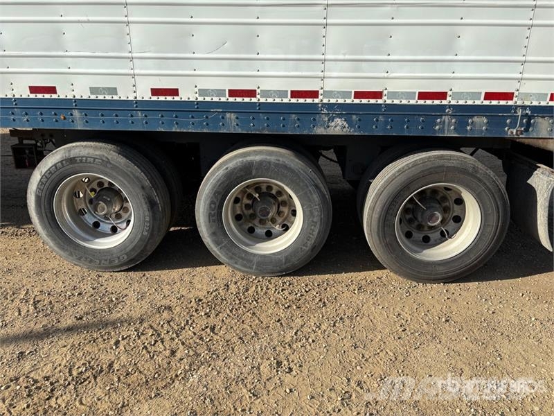 Great Dane 53 ft x 102 in Tri/A Refrigerated Trailer Hladilne polprikolice