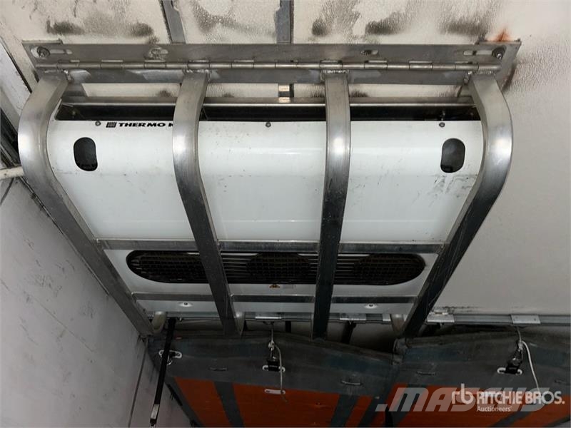 Great Dane 53 ft x 102 in T/A Multi -Temp Refrigerated Traile Piekabes ar temperatūras kontroli