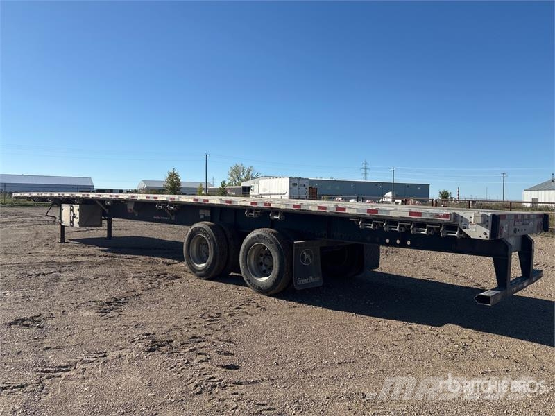 Great Dane 60000 lb 53 ft T/A Spread Axle Flatbed Trailer Plataforma plana/laterales abatibles