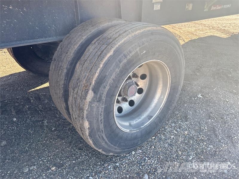 Great Dane 60000 lb 53 ft T/A Spread Axle Flatbed Trailer Plataforma plana/laterales abatibles