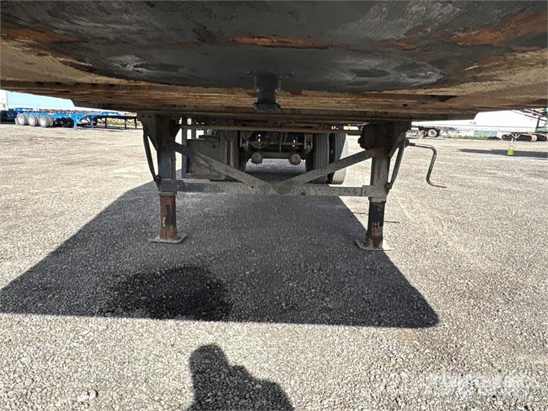 Great Dane CLD01913-02099 32 ft T/A Van Trailer Sanduk prikolice