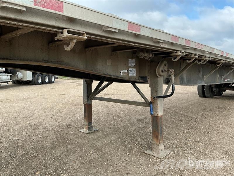 Great Dane Freedom 53 ft T/A Spread Axle Flatbed Trailer Lavaperävaunut
