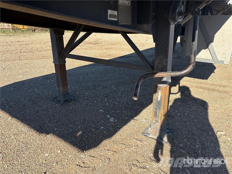 Great Dane Freedom LT 53 ft T/A Spread Axle Flatbed Trailer Flatbed/Dropside trailers