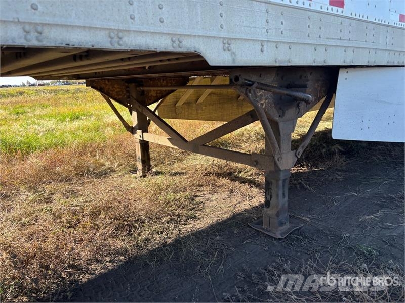 Great Dane Trailers 53 ft x 102 in Tri/A Heated Van Trailer Dobozos pótkocsik