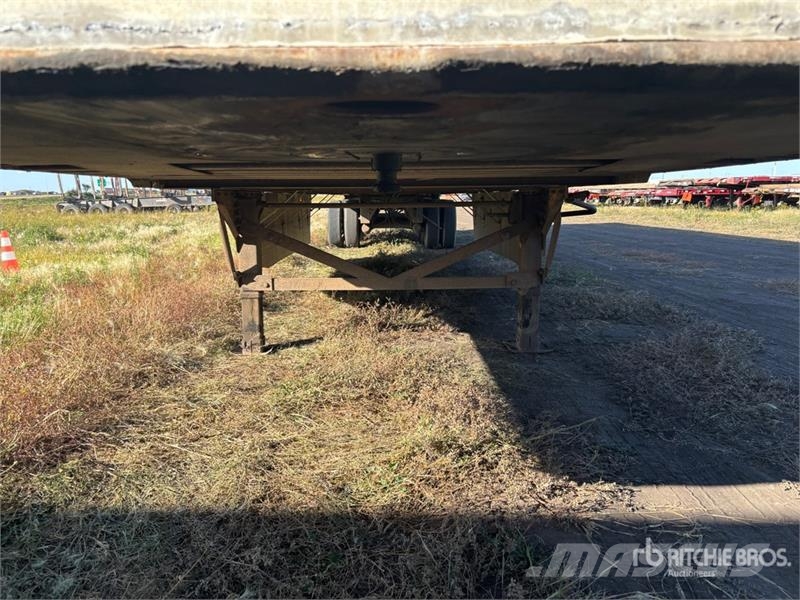 Great Dane Trailers 53 ft x 102 in Tri/A Heated Van Trailer Dobozos pótkocsik