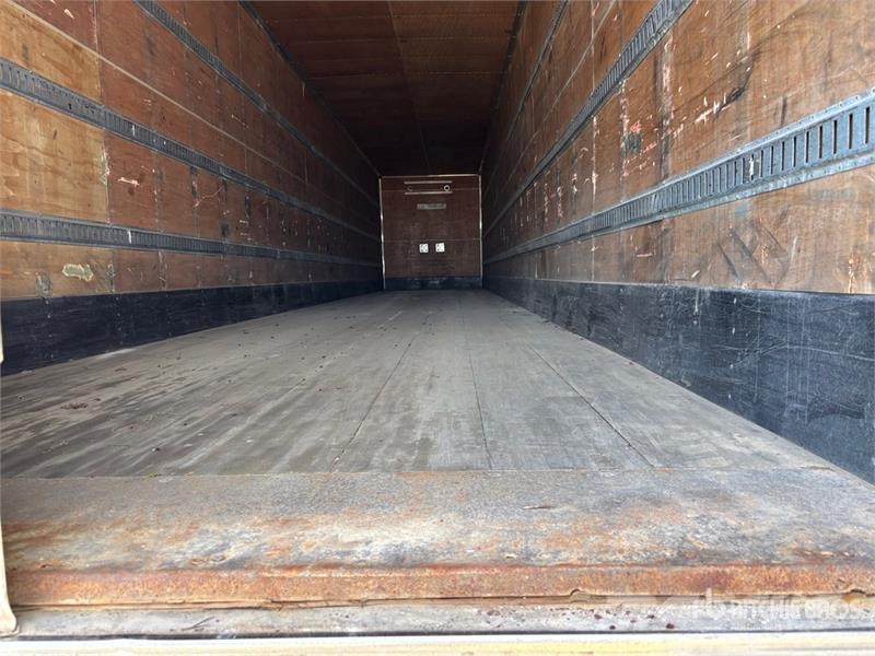 Great Dane Trailers 53 ft x 102 in Tri/A Van Trailer Ремаркета фургони