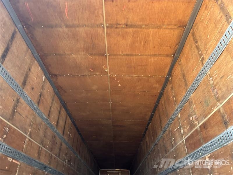 Great Dane Trailers 53 ft x 102 in Tri/A Heated Van Trailer Dobozos pótkocsik