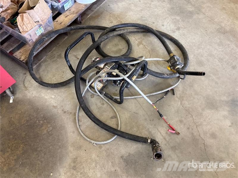 Great Plains Industries P-200H Chemical Pump المضخات والخلاطات