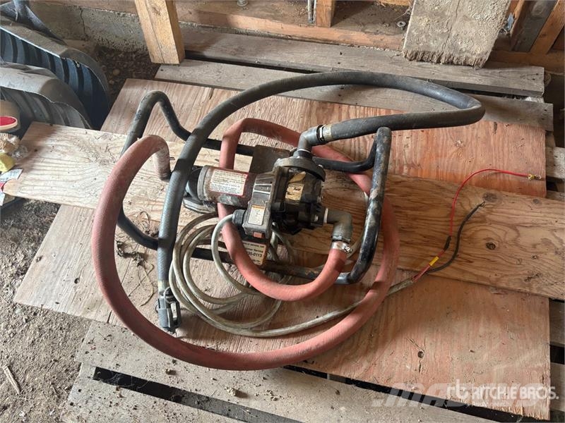 Great Plains Industries P-200H Chemical Pump المضخات والخلاطات