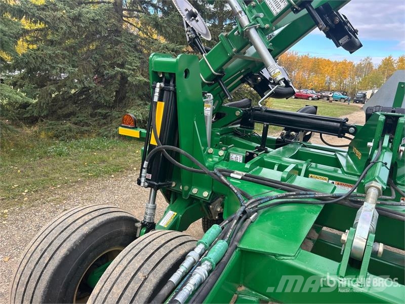 Great Plains SSHVT1510 20 ft 9 Shank Subsoiler Muut maanmuokkauskoneet ja lisävarusteet