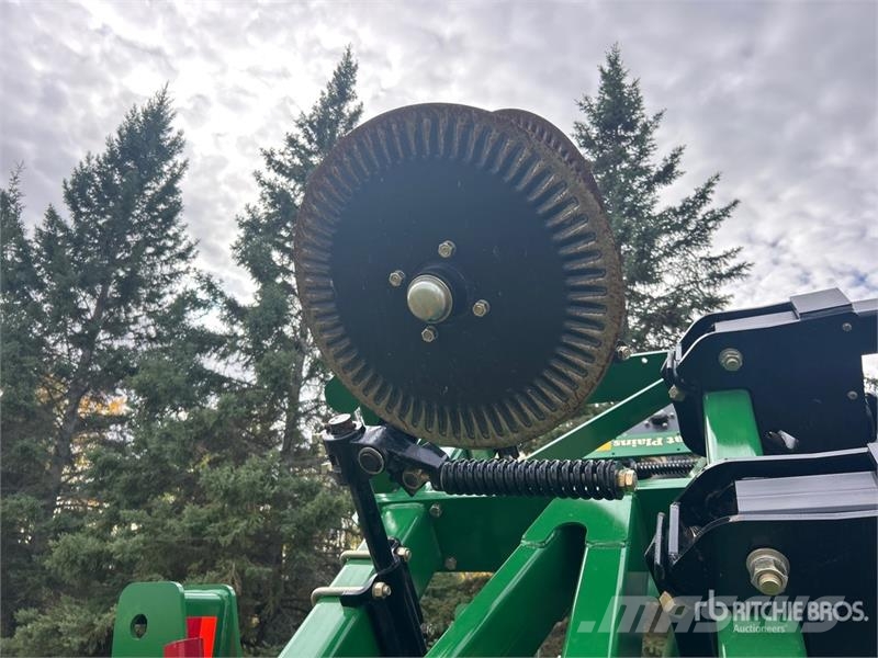 Great Plains SSHVT1510 20 ft 9 Shank Subsoiler Muut maanmuokkauskoneet ja lisävarusteet
