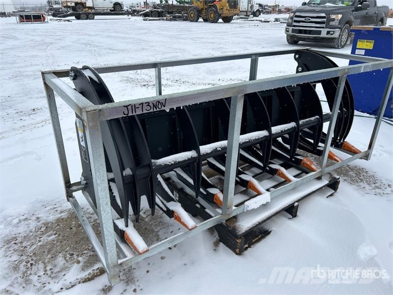 Greatbear 78 in Skid Steer Root Rake Raker og høyvendere