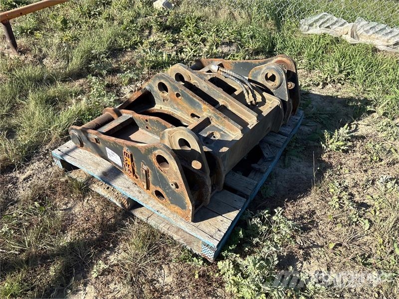 GRY3 Wheel Loader Quick Coupler - Fits Case 621G Būvniecība- Citi