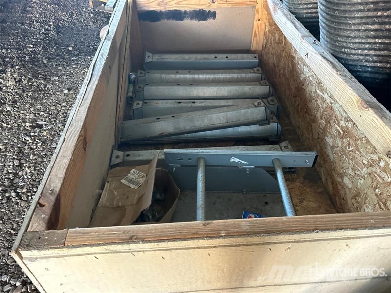 GSI 1116 770 bu/hr Continuous Grain Dryer Séchoir à grains