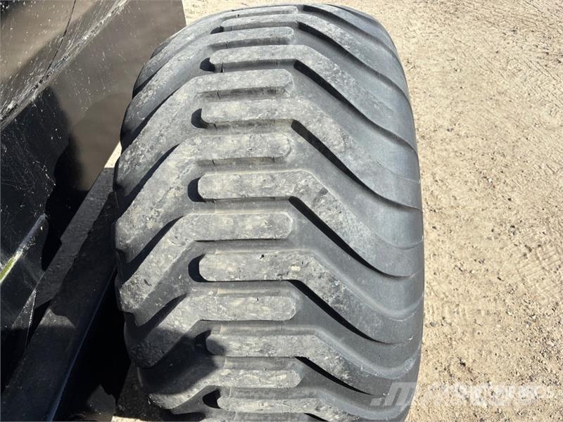 GT Manufacturing Liquid T/A Tow Behind Liquid Manure 撒肥机