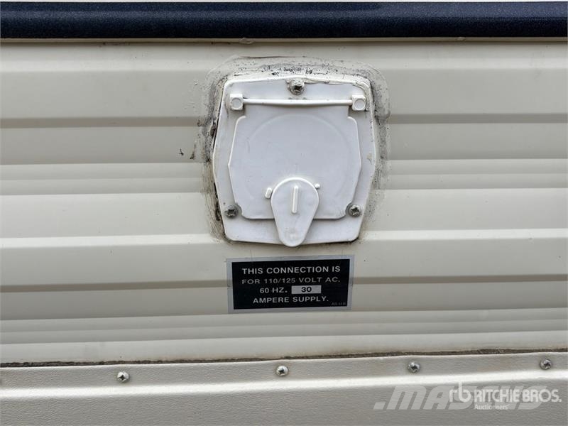 Gulf Stream 21 ft T/A Travel Trailer Citas piekabes