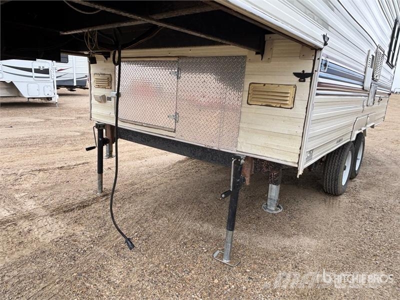 Gulf Stream 21 ft T/A Travel Trailer Citas piekabes