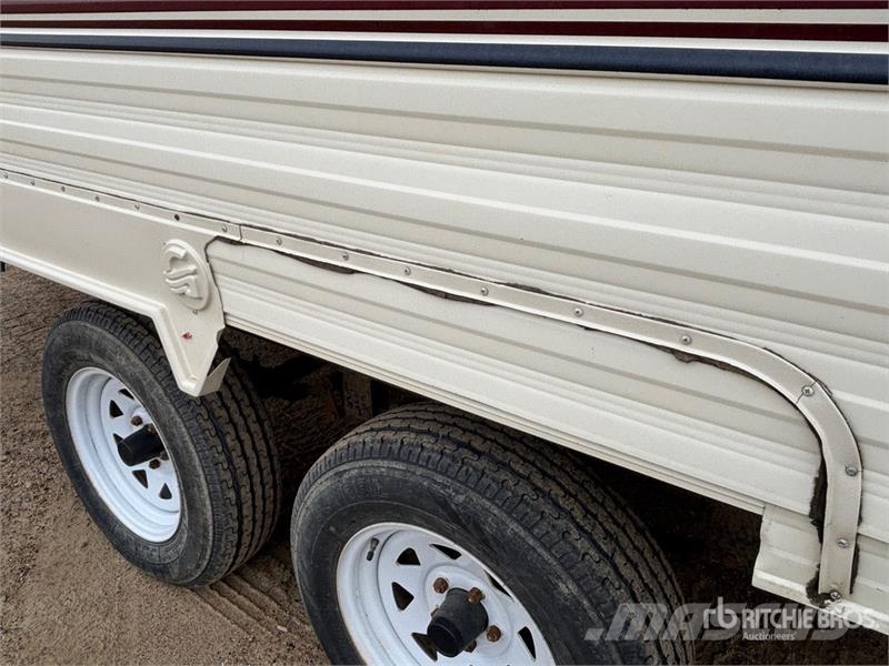 Gulf Stream 21 ft T/A Travel Trailer Citas piekabes