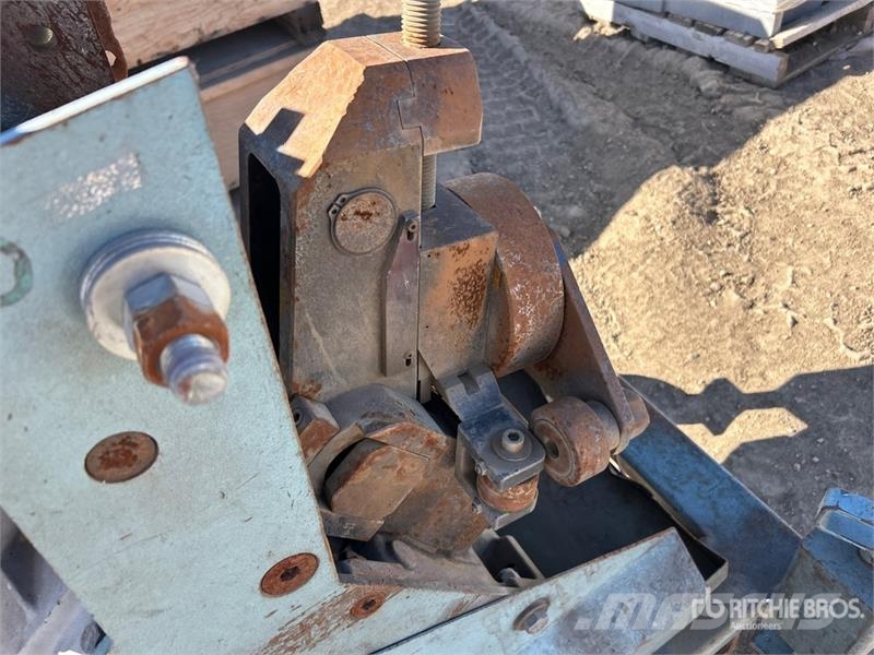 Gullco KBM-28U-A Automated Weld/Cutter Muud põllumajandusmasinad
