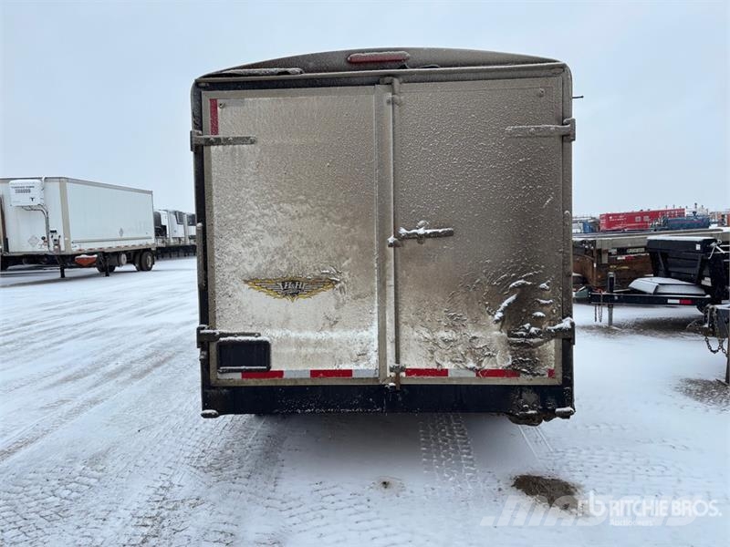 H & H & 16 ft T/A Steam Enclosed Trailer Remorque Fourgon