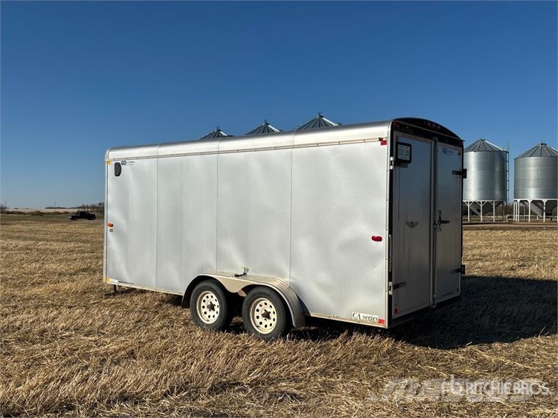 H & H & 18 ft T/A Enclosed Trailer Прицепы-фургоны