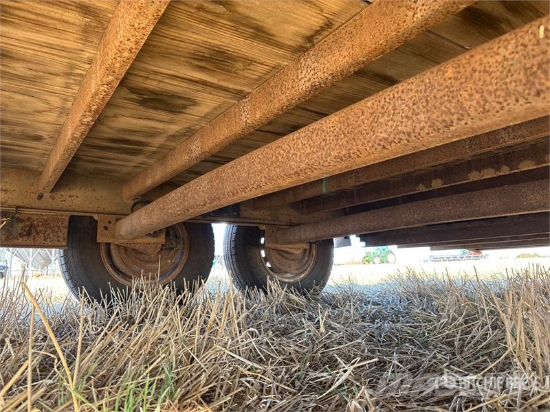 H & H & 20 ft T/A Equipment Trailer Трейлери колесного транспортного засобу