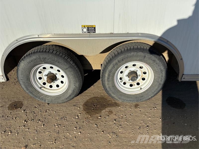 H & H & 22 ft T/A Enclosed Trailer Sanduk prikolice