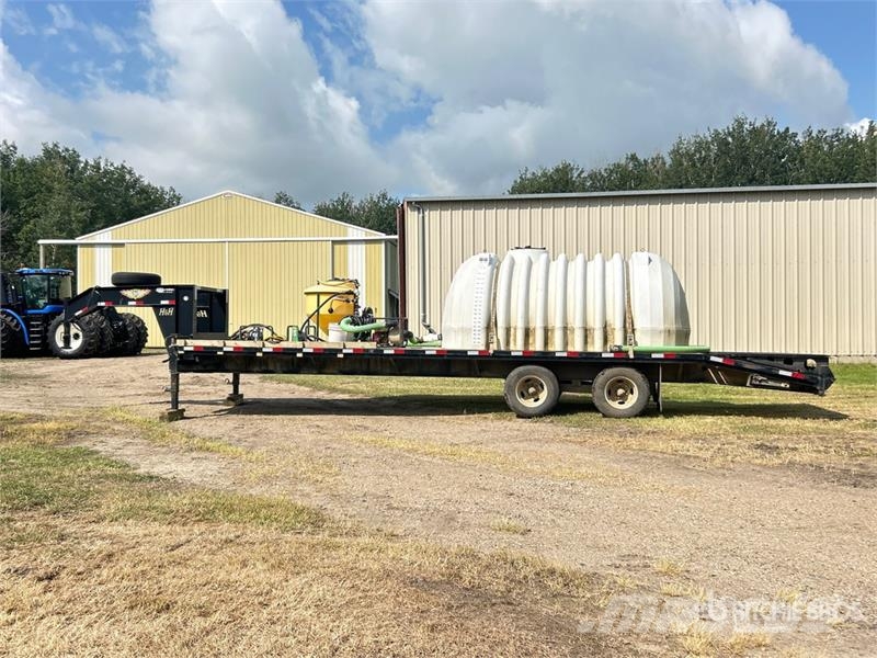 H & H & 30 ft T/A Gooseneck Equipment Trailer Remolques para transporte de vehículos