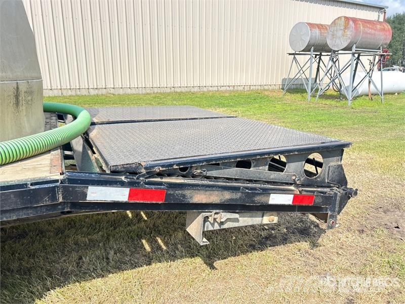 H & H & 30 ft T/A Gooseneck Equipment Trailer Remolques para transporte de vehículos