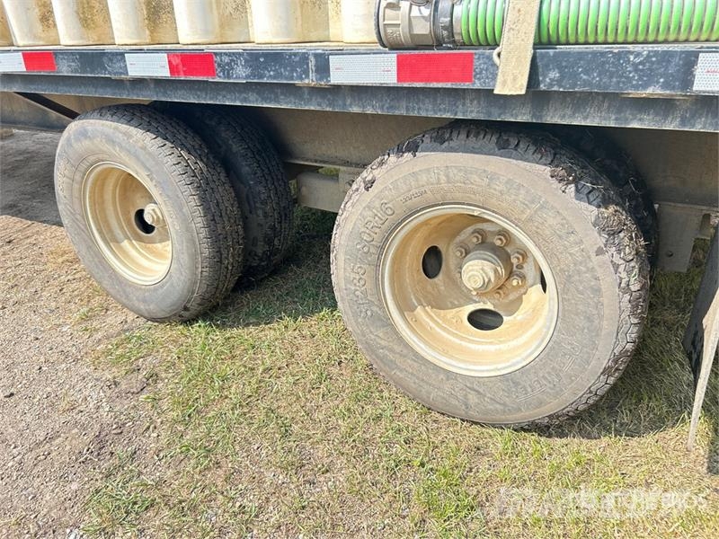 H & H & 30 ft T/A Gooseneck Equipment Trailer Remolques para transporte de vehículos