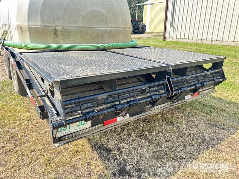H & H & 30 ft T/A Gooseneck Equipment Trailer Remolques para transporte de vehículos