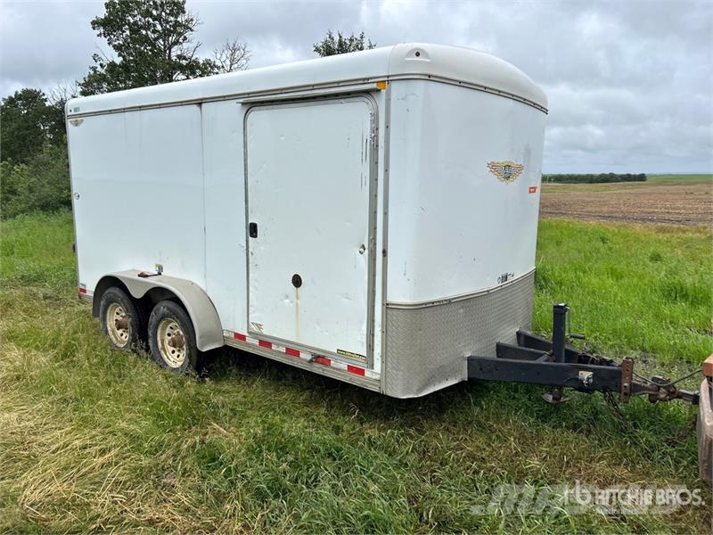 H&H Trailer T/A 15 ft Fuel and Lube Trailer Cisternas