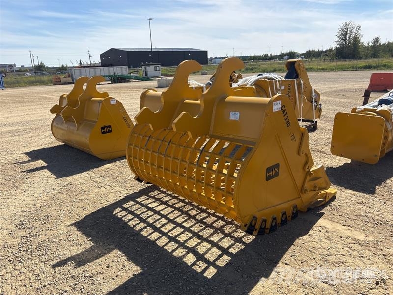 H&W BKT33072SKEL 72 in Q/C Skeleton Excavator Bucket ( Kauhat