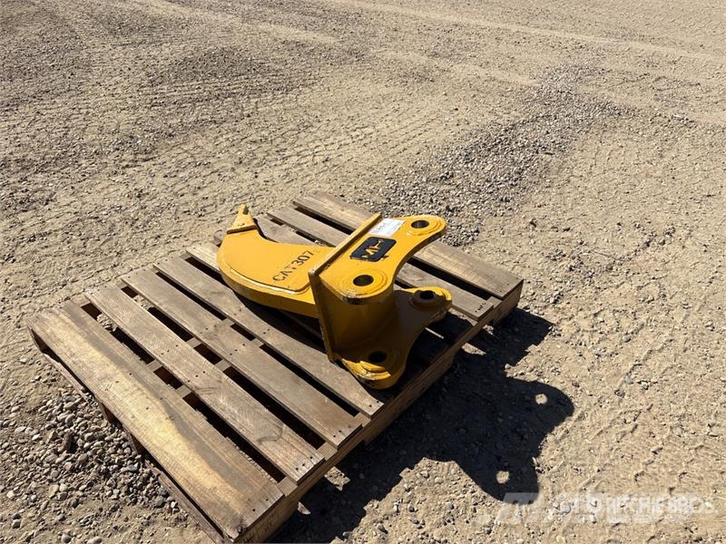 H&W RIPPER307 36 in Excavator Ripper (Unused) Wegopbrekers