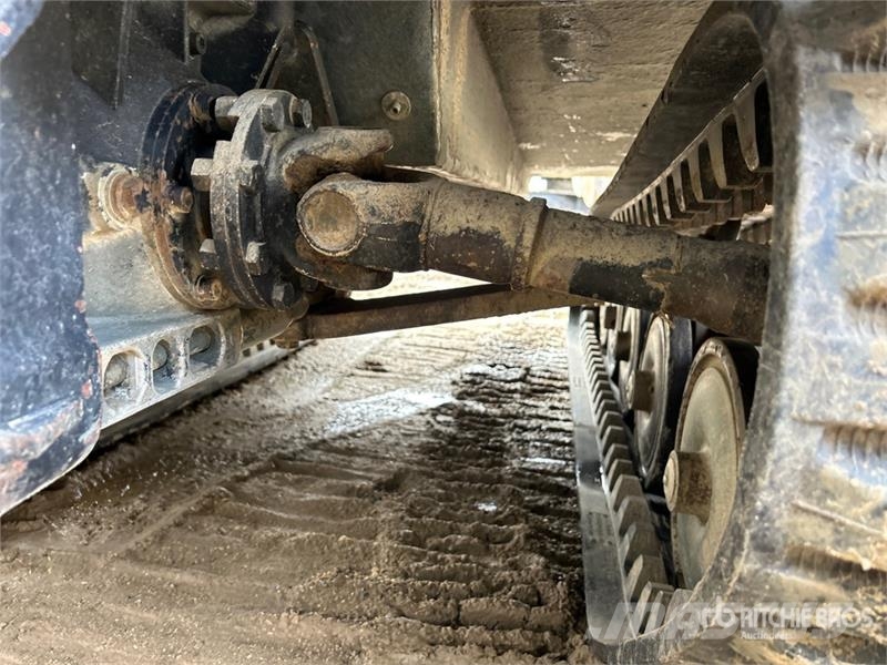 Hagglund BV206 Tracked Personnel Carrier Amphibian Avtomobili