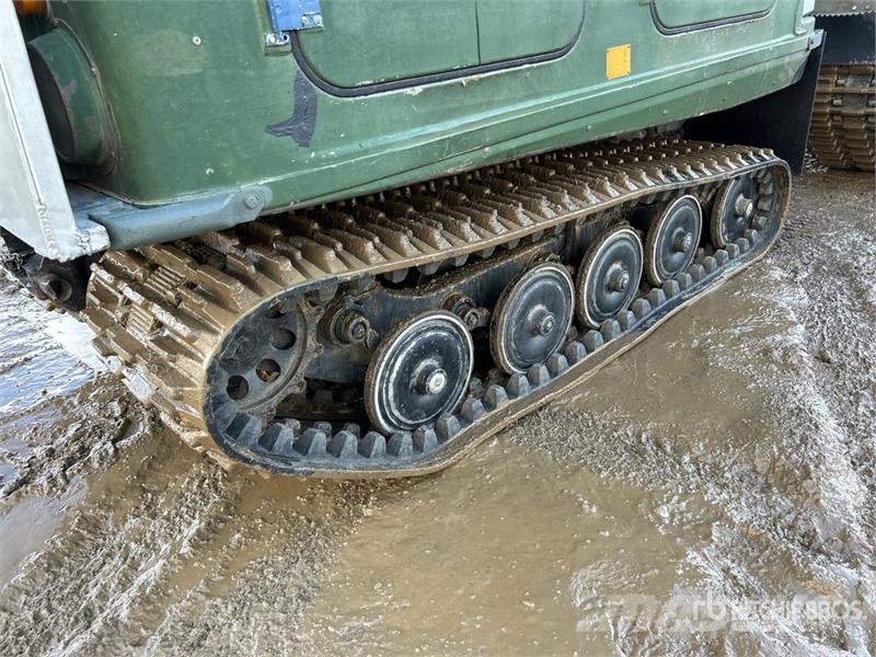 Hagglund BV206 Tracked Personnel Carrier Amphibian Avtomobili
