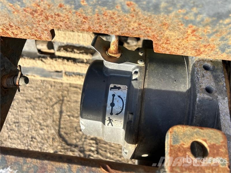  Hagglund BV206D6 Personnel Carrier معدات البناء - غير ذلك