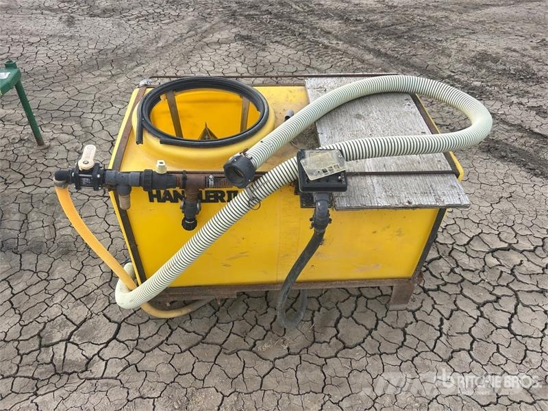 Handler II 120 gal Chemical Muut maatalouskoneet