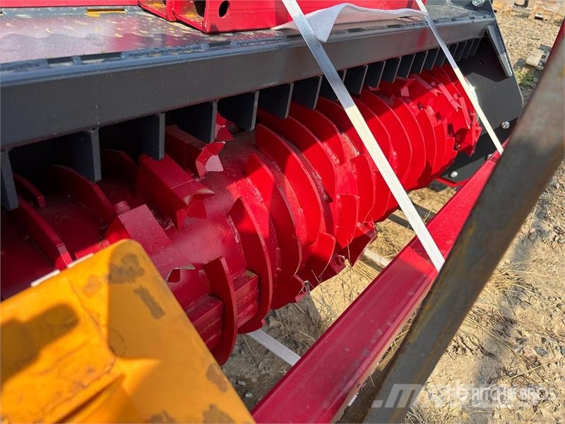 Handy HBDM72-G 72 in Skid Steer Mulcher (Unused) Metsä murskaimet