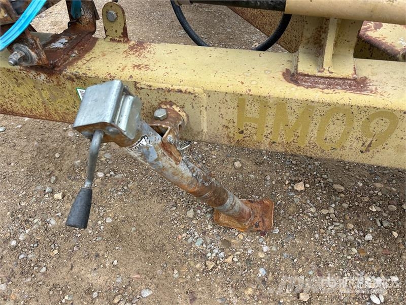 Handy Hitch HH1510 Mower Side Arm Muut maatalouskoneet