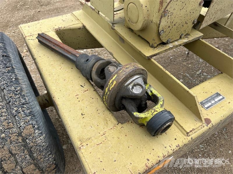 Handy Hitch HH1510 Mower Side Arm Muut maatalouskoneet