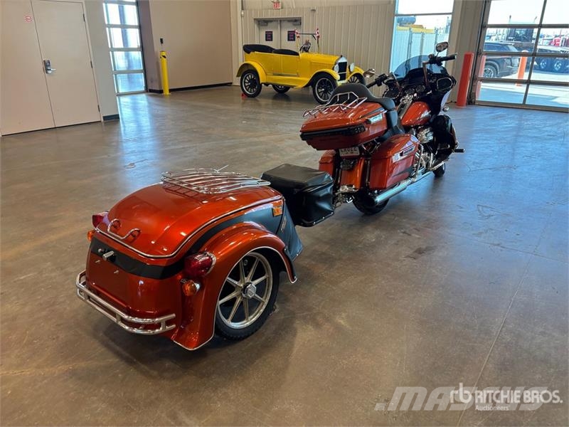 Harley-Davidson FLTRU 1868 cid Road Glide Ultra Cruiser Bike Auto