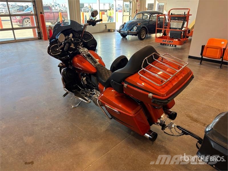 Harley-Davidson FLTRU 1868 cid Road Glide Ultra Cruiser Bike Auto