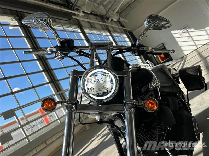 Harley-Davidson FXSTB 1450 cc Cruiser Bike Automobili