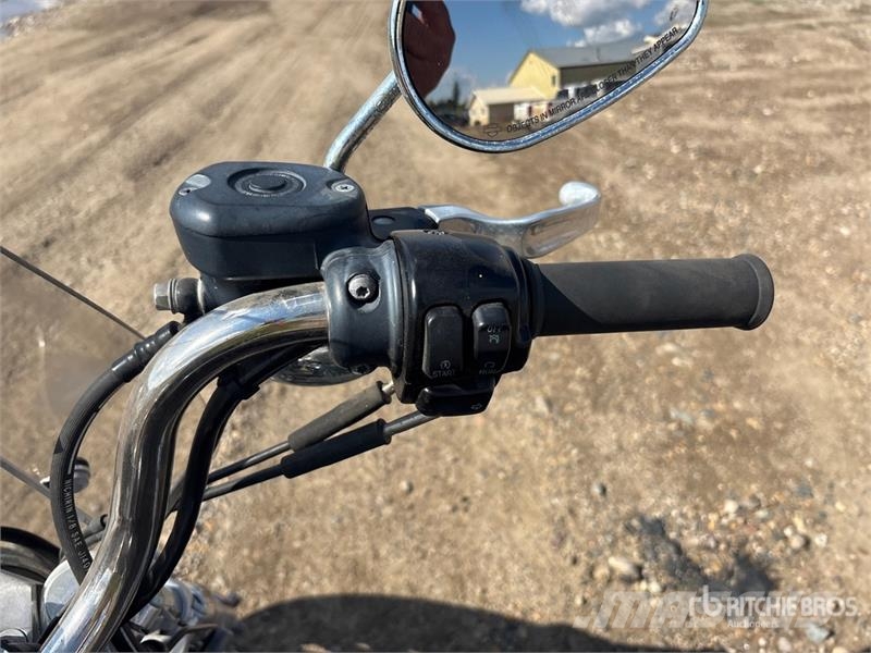 Harley-Davidson Sportster 883 Cruiser Bike Personbiler