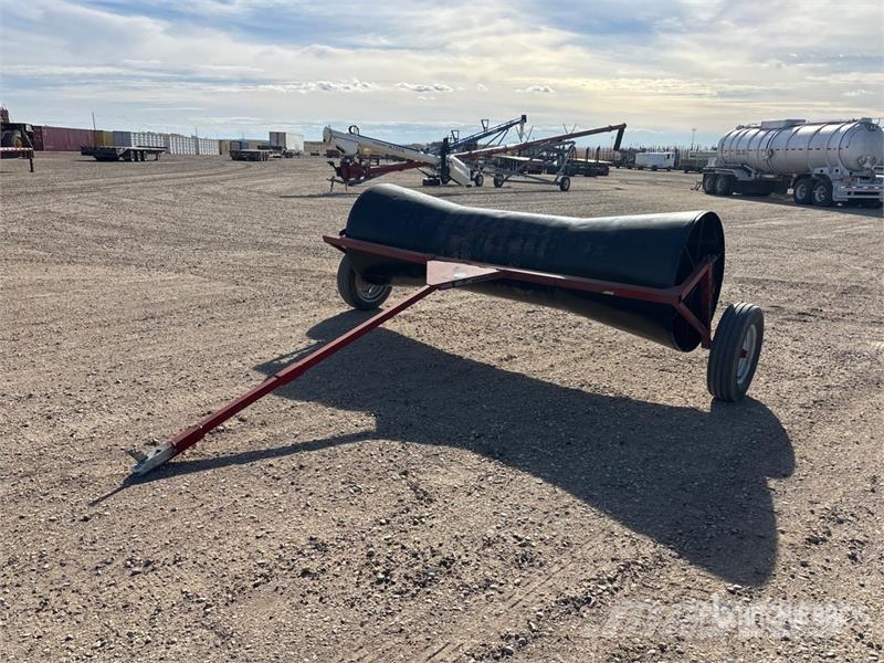 Harmon 10 ft Ball Hitch Packer Прочее почвообрабатывающее оборудование