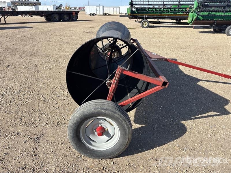 Harmon 10 ft Ball Hitch Packer Прочее почвообрабатывающее оборудование